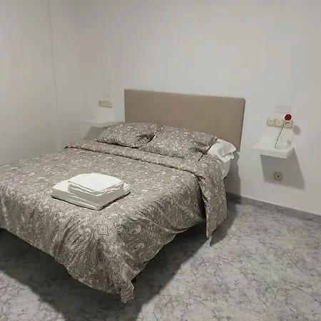 Amplio Y Acogedor Piso En El Centro De Apartamento Carballo